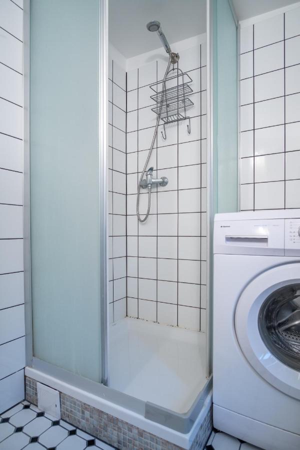 Dream Stay - Bright 2-Bedroom 2-Floor Old Town Apartment Tallinn Bagian luar foto